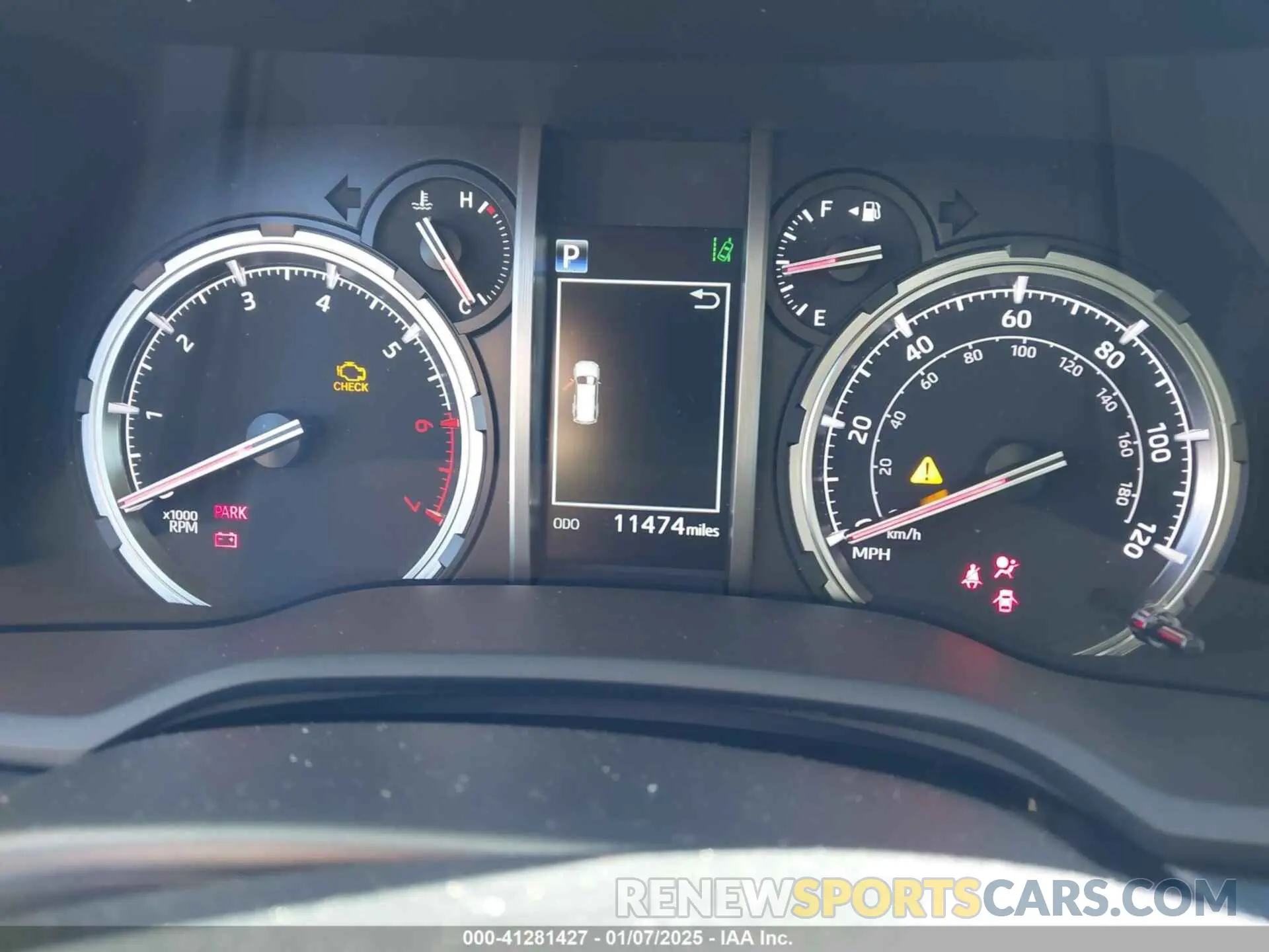 7 Фотография поврежденного автомобиля JTERU5JR6R6255876 TOYOTA 4RUNNER 2024