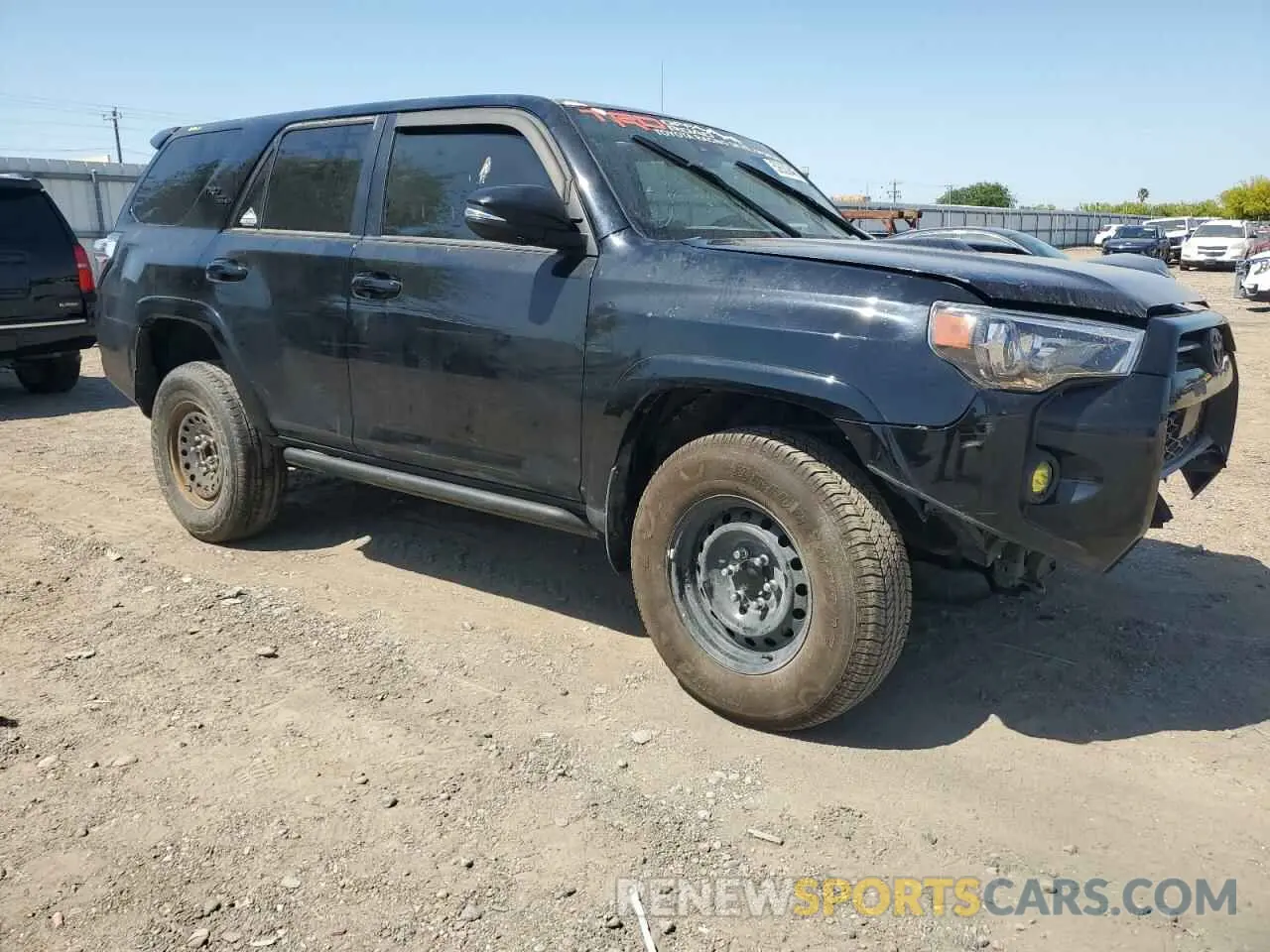 4 Photograph of a damaged car JTERU5JR6R6276601 TOYOTA 4RUNNER 2024