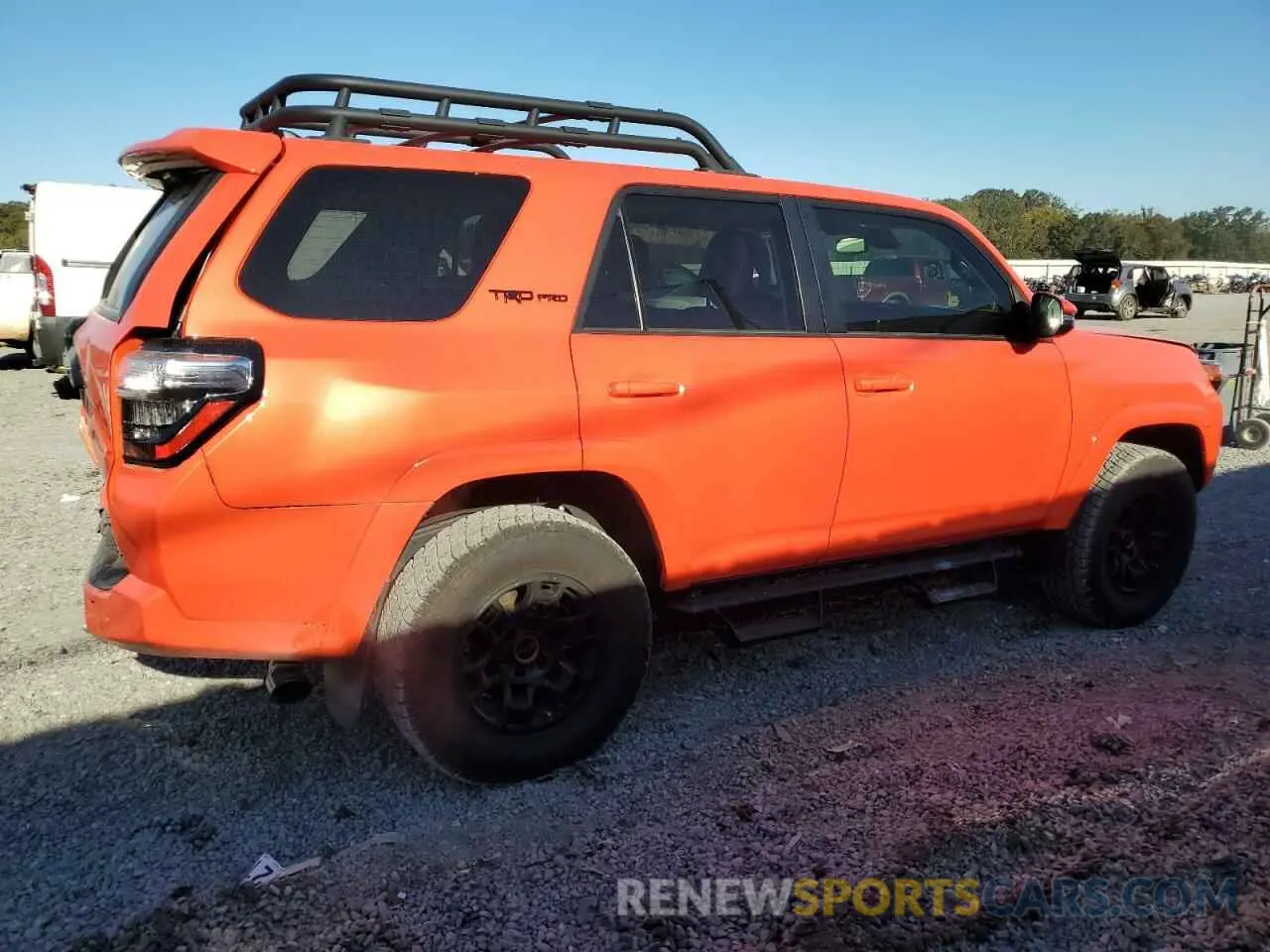 3 Фотография поврежденного автомобиля JTELU5JR3P6141532 TOYOTA 4RUNNER SE 2023