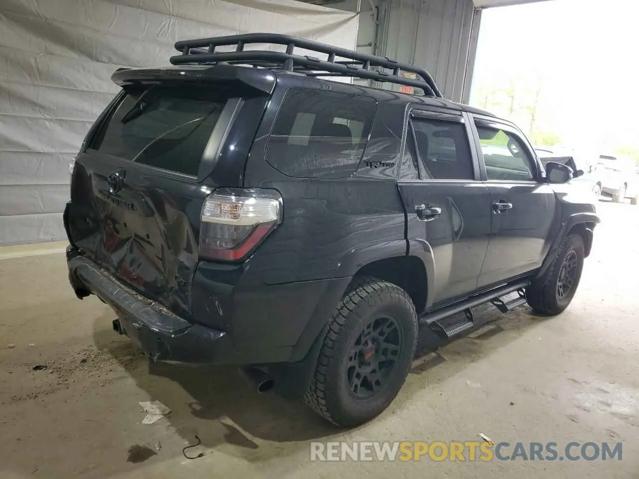 3 Photograph of a damaged car JTELU5JR6P6186223 TOYOTA 4RUNNER SE 2023