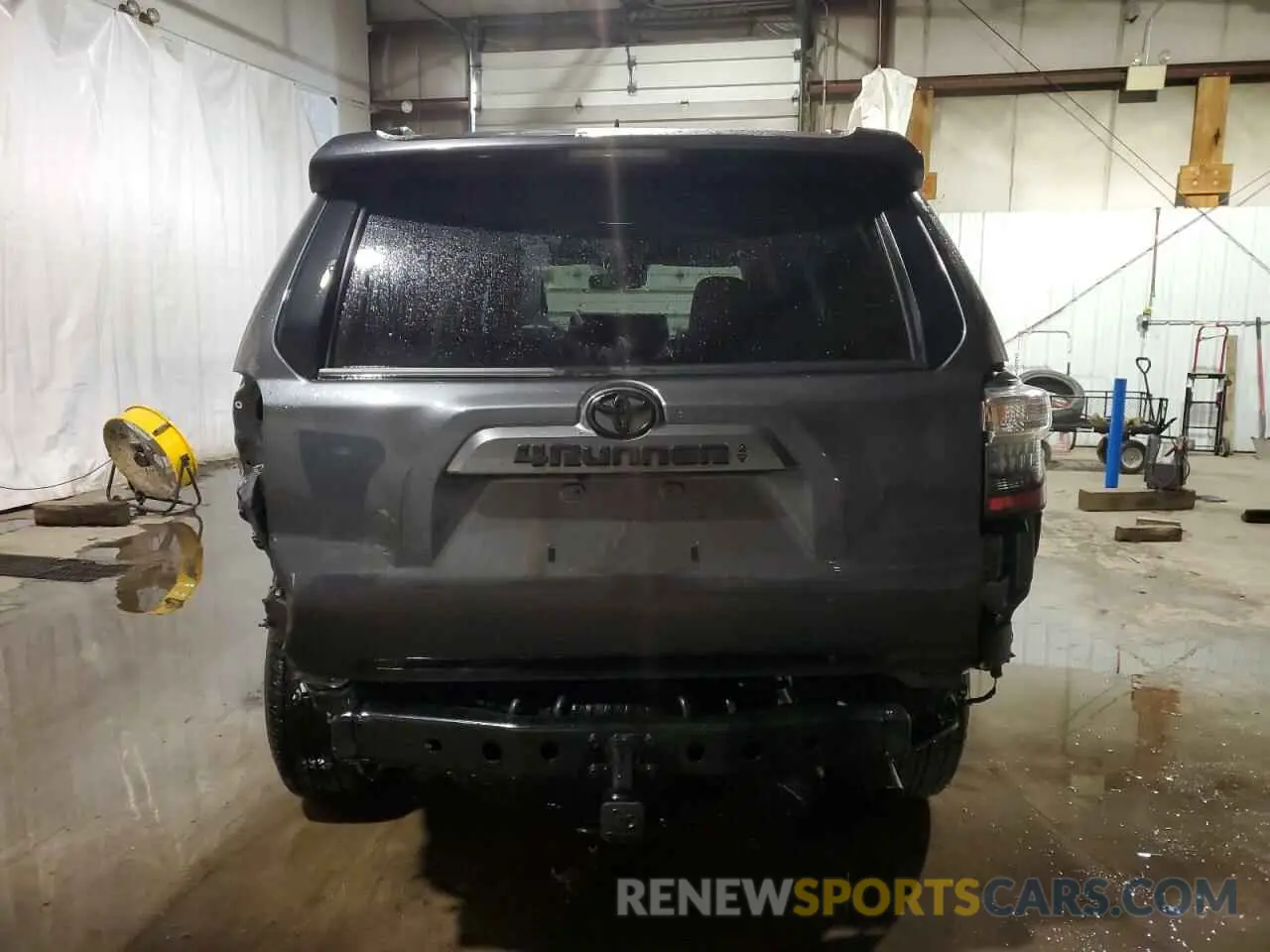 6 Фотография поврежденного автомобиля JTEMU5JR7P6124916 TOYOTA 4RUNNER SE 2023