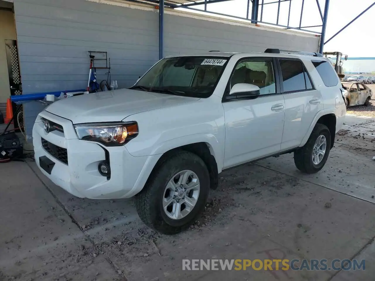 1 Фотография поврежденного автомобиля JTEMU5JR8P6204578 TOYOTA 4RUNNER SE 2023
