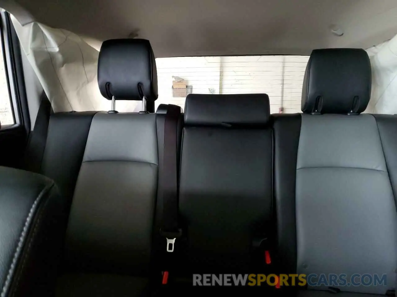 10 Photograph of a damaged car JTENU5JR0P6099717 TOYOTA 4RUNNER SE 2023