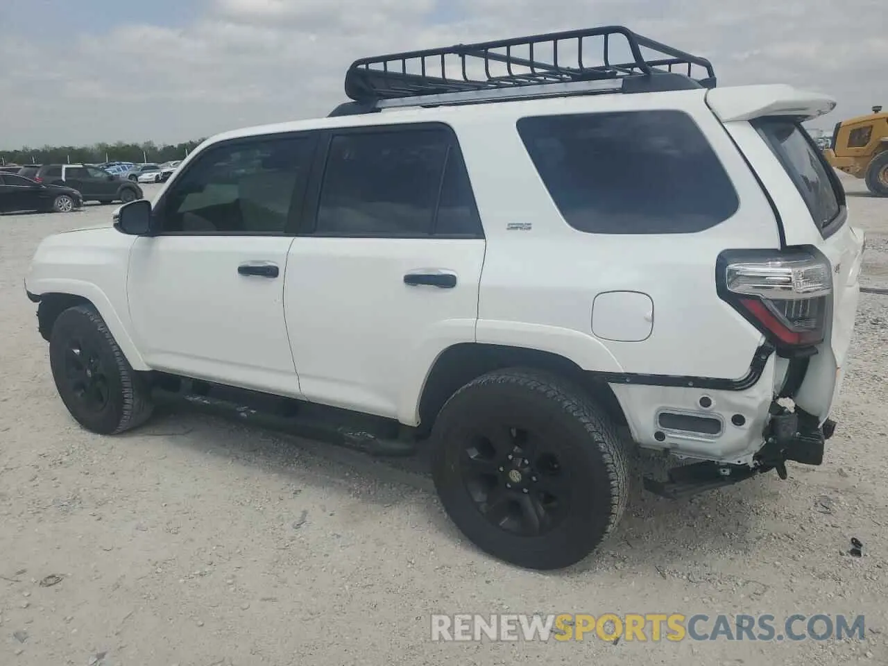 2 Photograph of a damaged car JTENU5JR0P6153775 TOYOTA 4RUNNER SE 2023