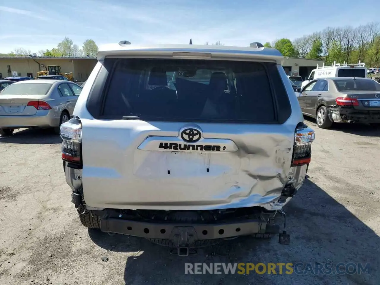 6 Фотография поврежденного автомобиля JTENU5JR2P6156600 TOYOTA 4RUNNER SE 2023