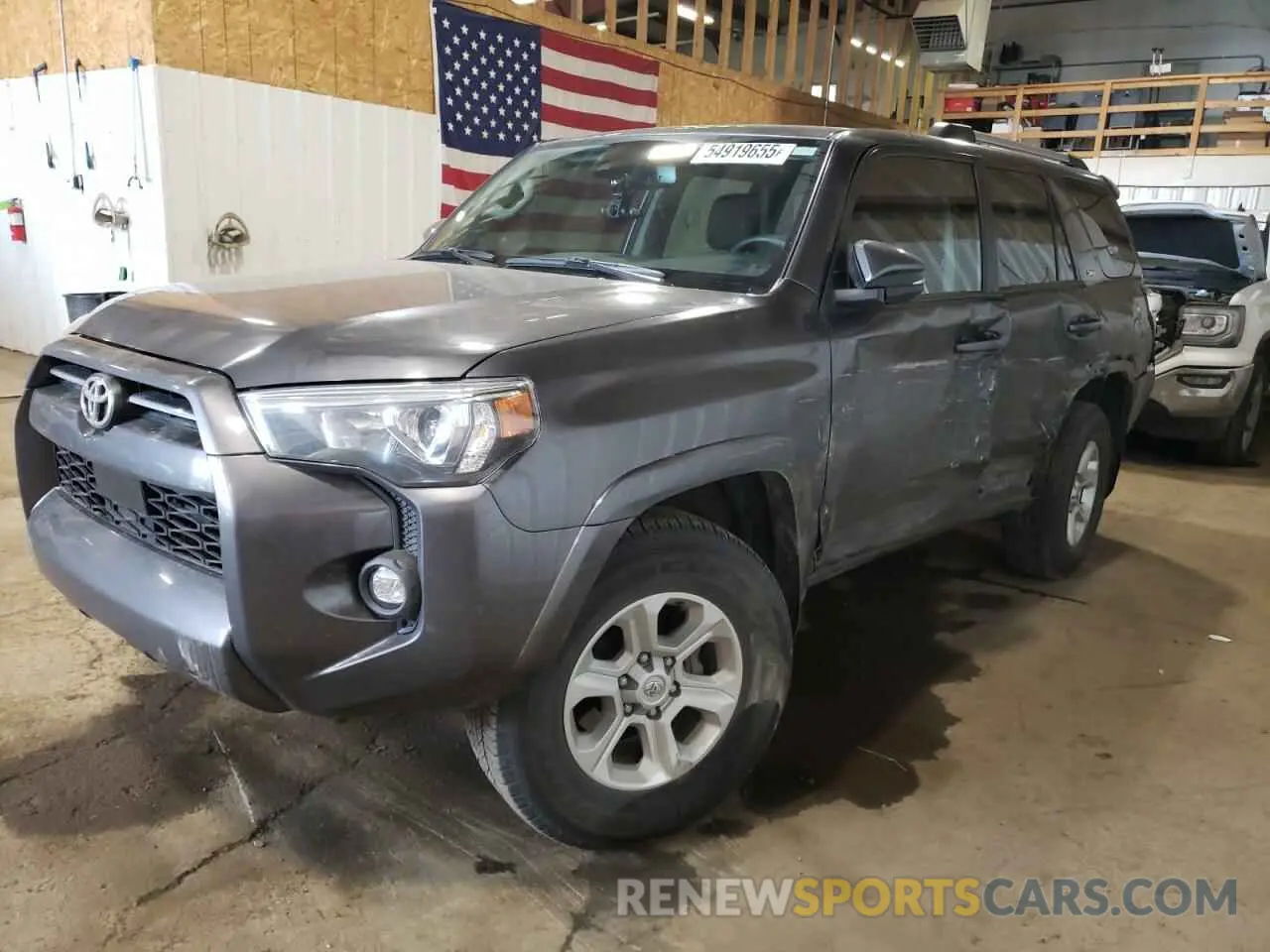 1 Photograph of a damaged car JTENU5JR9P6172664 TOYOTA 4RUNNER SE 2023
