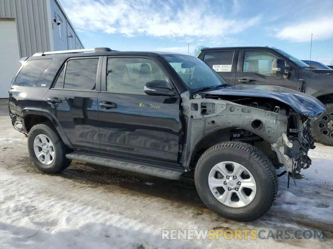 4 Фотография поврежденного автомобиля JTENU5JRXP6149863 TOYOTA 4RUNNER SE 2023