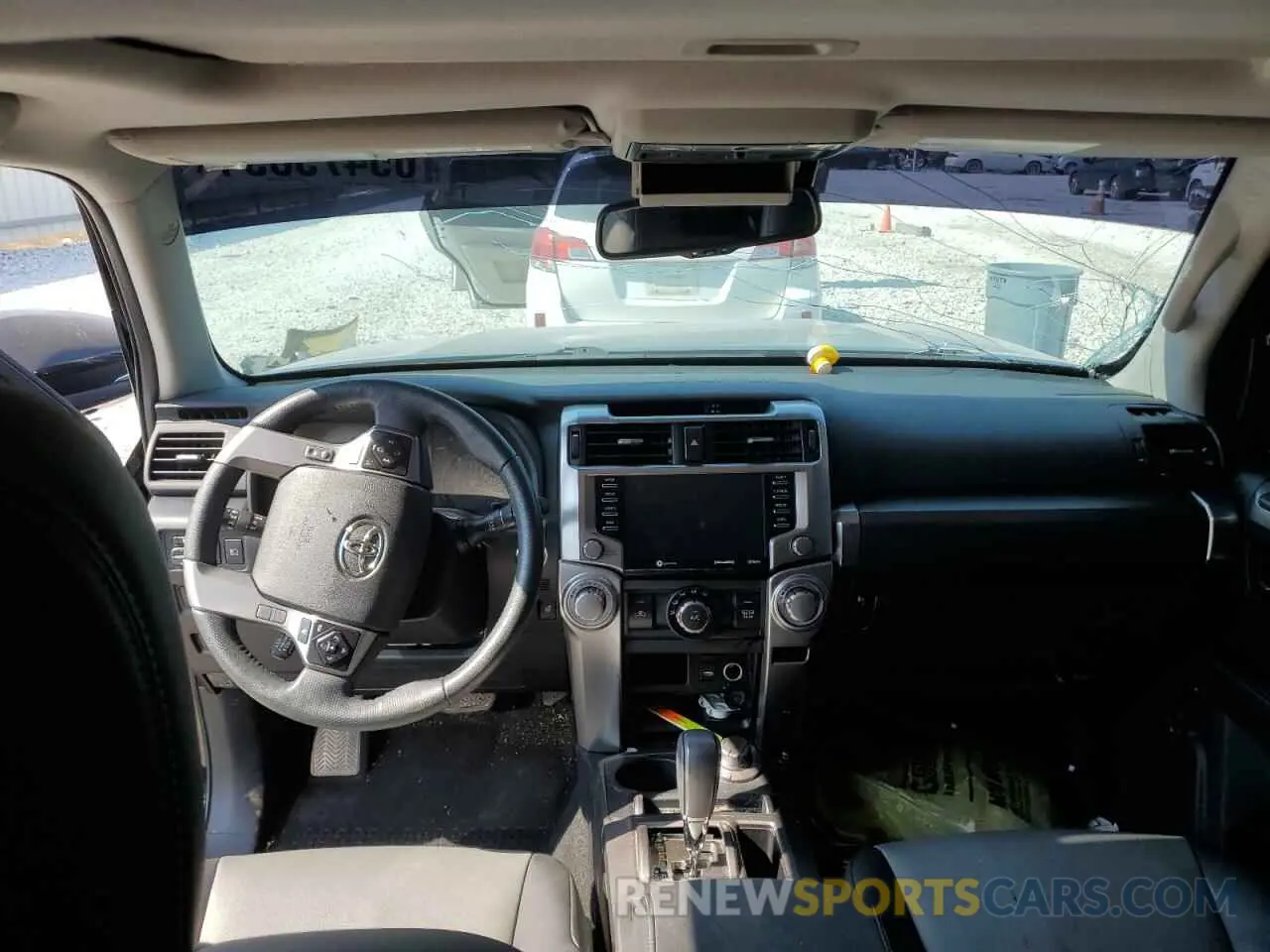 10 Фотография поврежденного автомобиля JTENU5JRXP6156084 TOYOTA 4RUNNER SE 2023