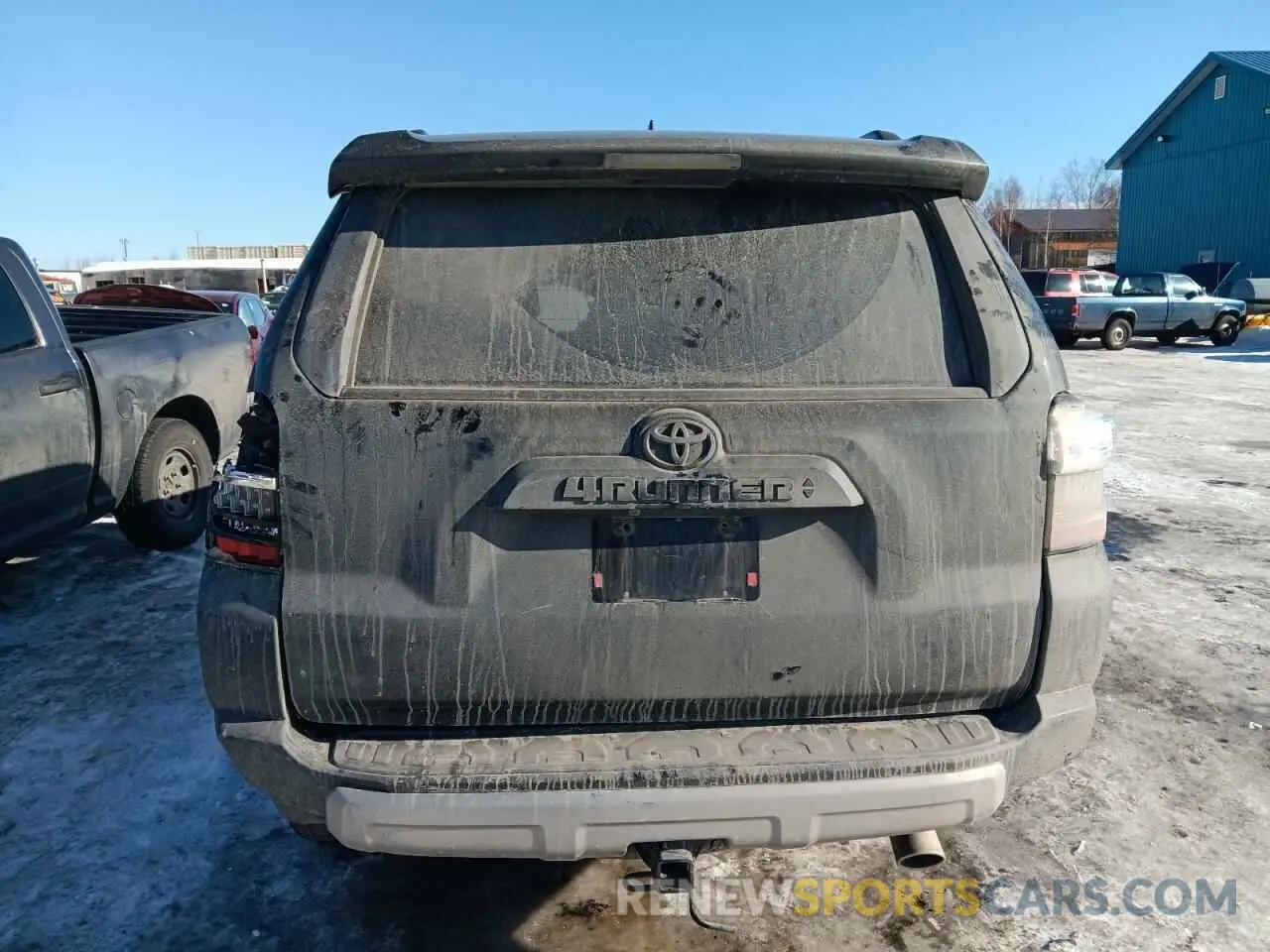 6 Photograph of a damaged car JTEPU5JR0P6138475 TOYOTA 4RUNNER SE 2023