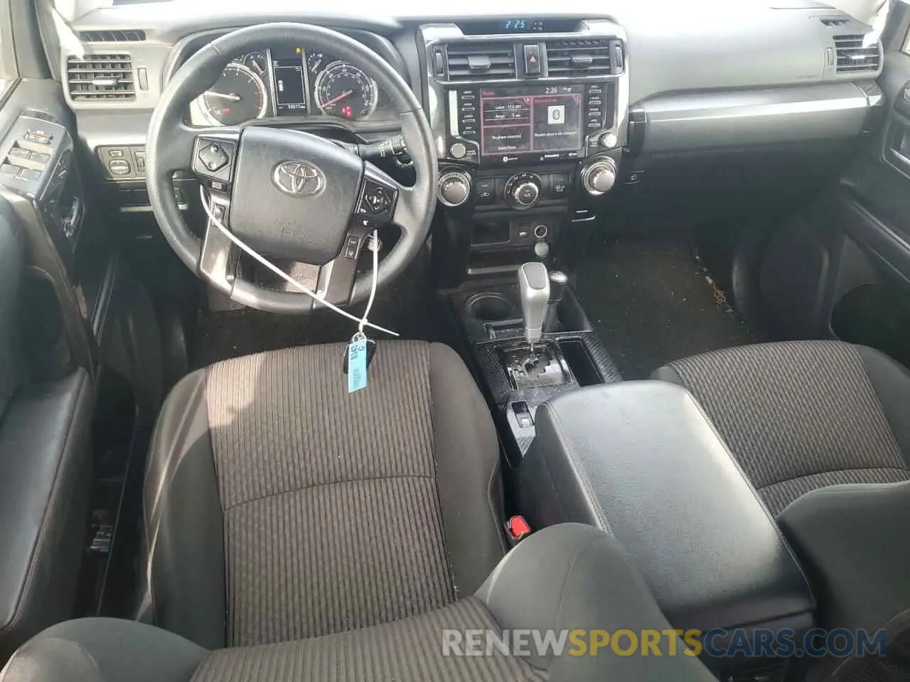 8 Фотография поврежденного автомобиля JTEPU5JR6P6129618 TOYOTA 4RUNNER SE 2023