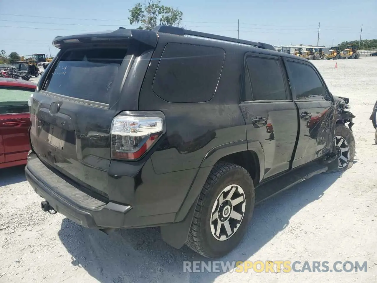 3 Фотография поврежденного автомобиля JTEPU5JR7P6130258 TOYOTA 4RUNNER SE 2023