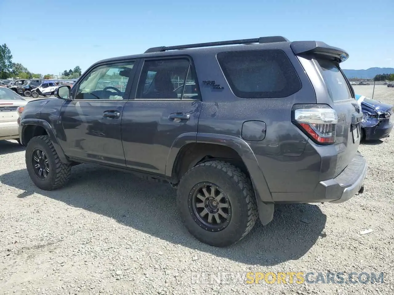 2 Photograph of a damaged car JTERU5JR2P6103722 TOYOTA 4RUNNER SE 2023