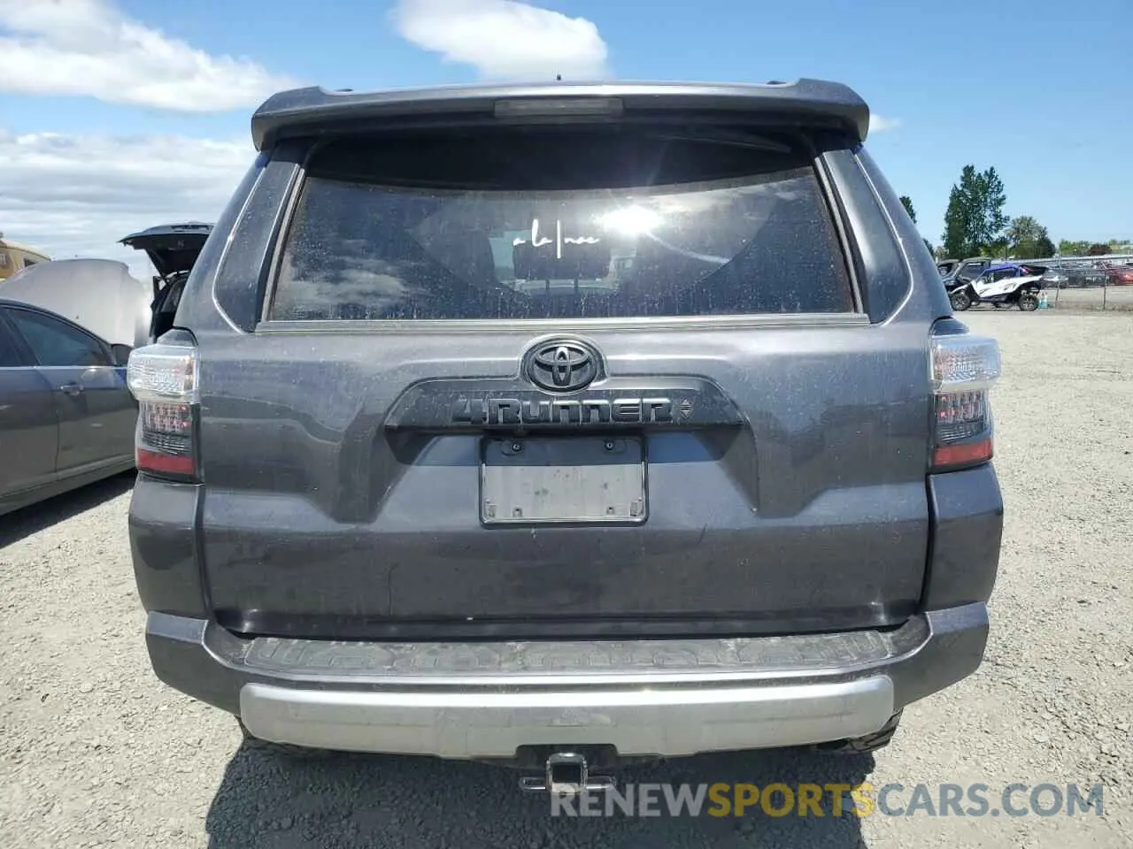 6 Photograph of a damaged car JTERU5JR2P6103722 TOYOTA 4RUNNER SE 2023