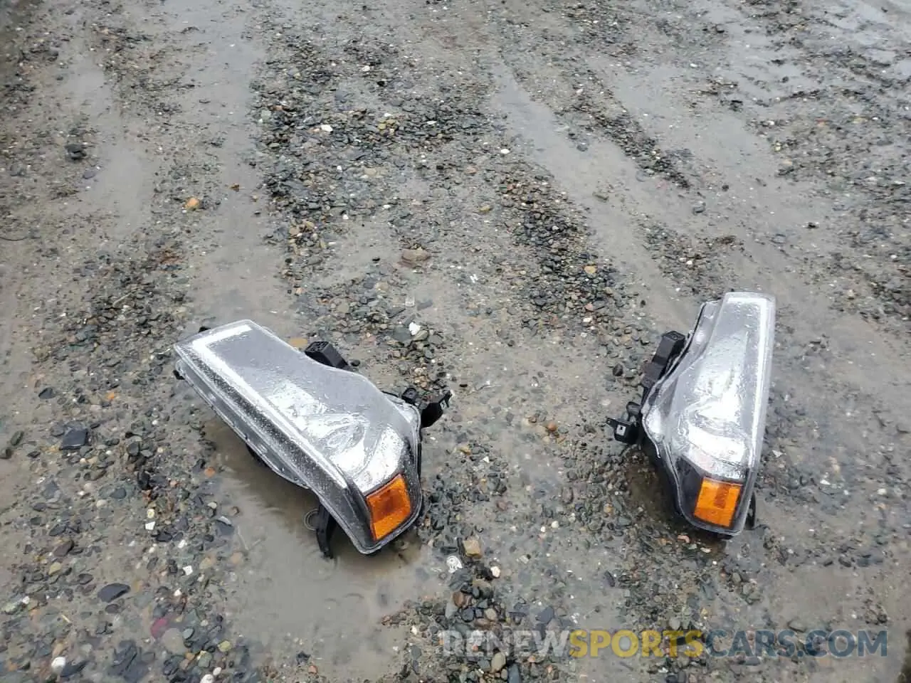13 Фотография поврежденного автомобиля JTERU5JR4P6212022 TOYOTA 4RUNNER SE 2023