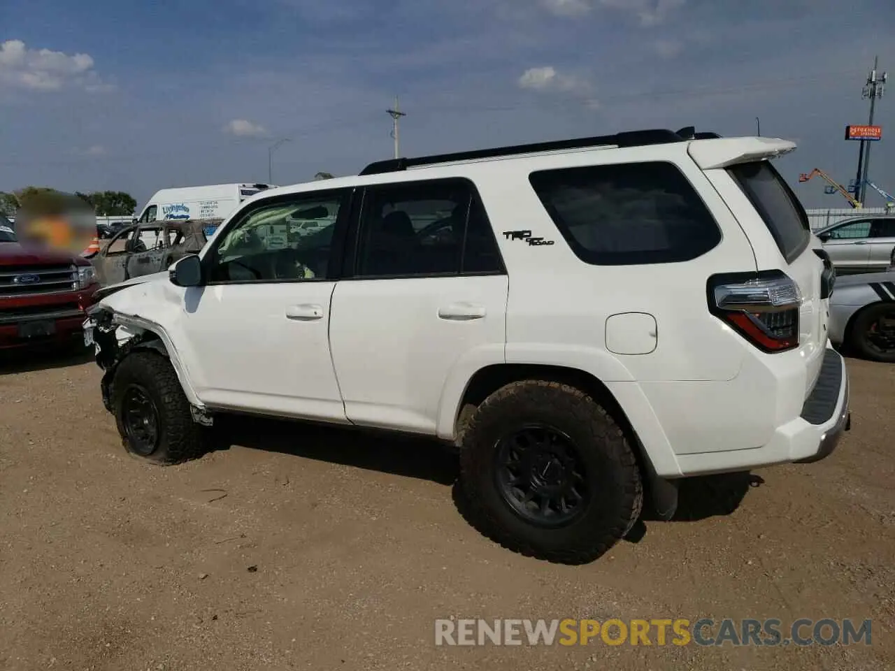 2 Photograph of a damaged car JTERU5JR6P6103304 TOYOTA 4RUNNER SE 2023