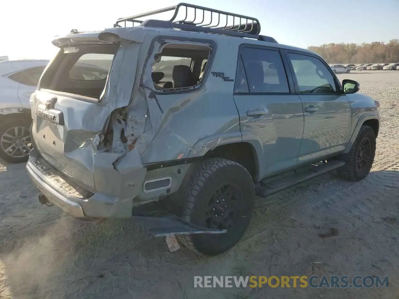 3 Photograph of a damaged car JTERU5JR7P6105966 TOYOTA 4RUNNER SE 2023
