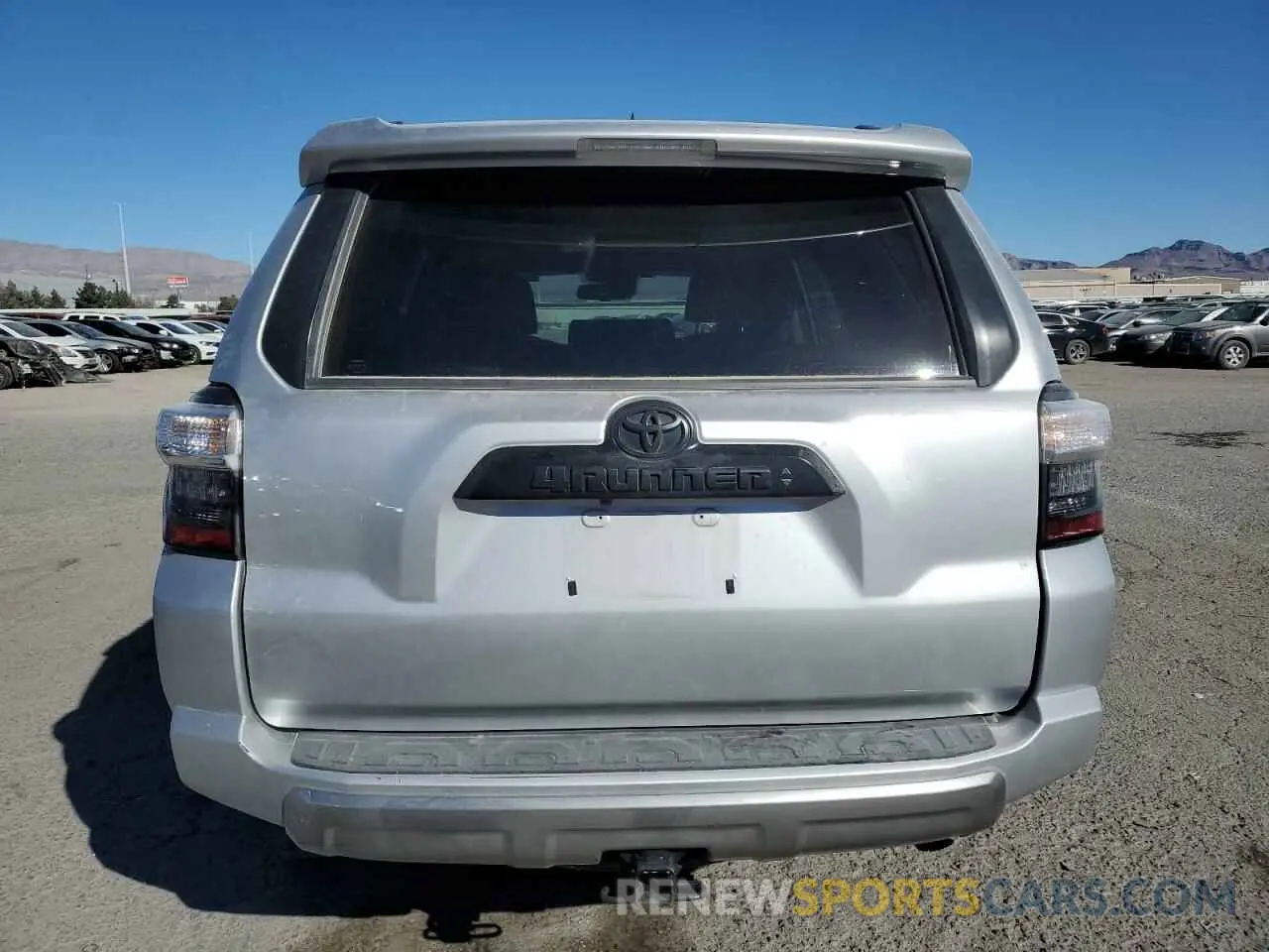 6 Фотография поврежденного автомобиля JTERU5JR7P6179548 TOYOTA 4RUNNER SE 2023