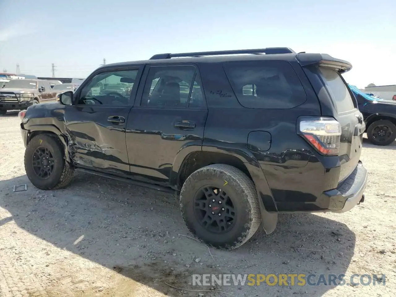 2 Фотография поврежденного автомобиля JTERU5JR8P6176996 TOYOTA 4RUNNER SE 2023