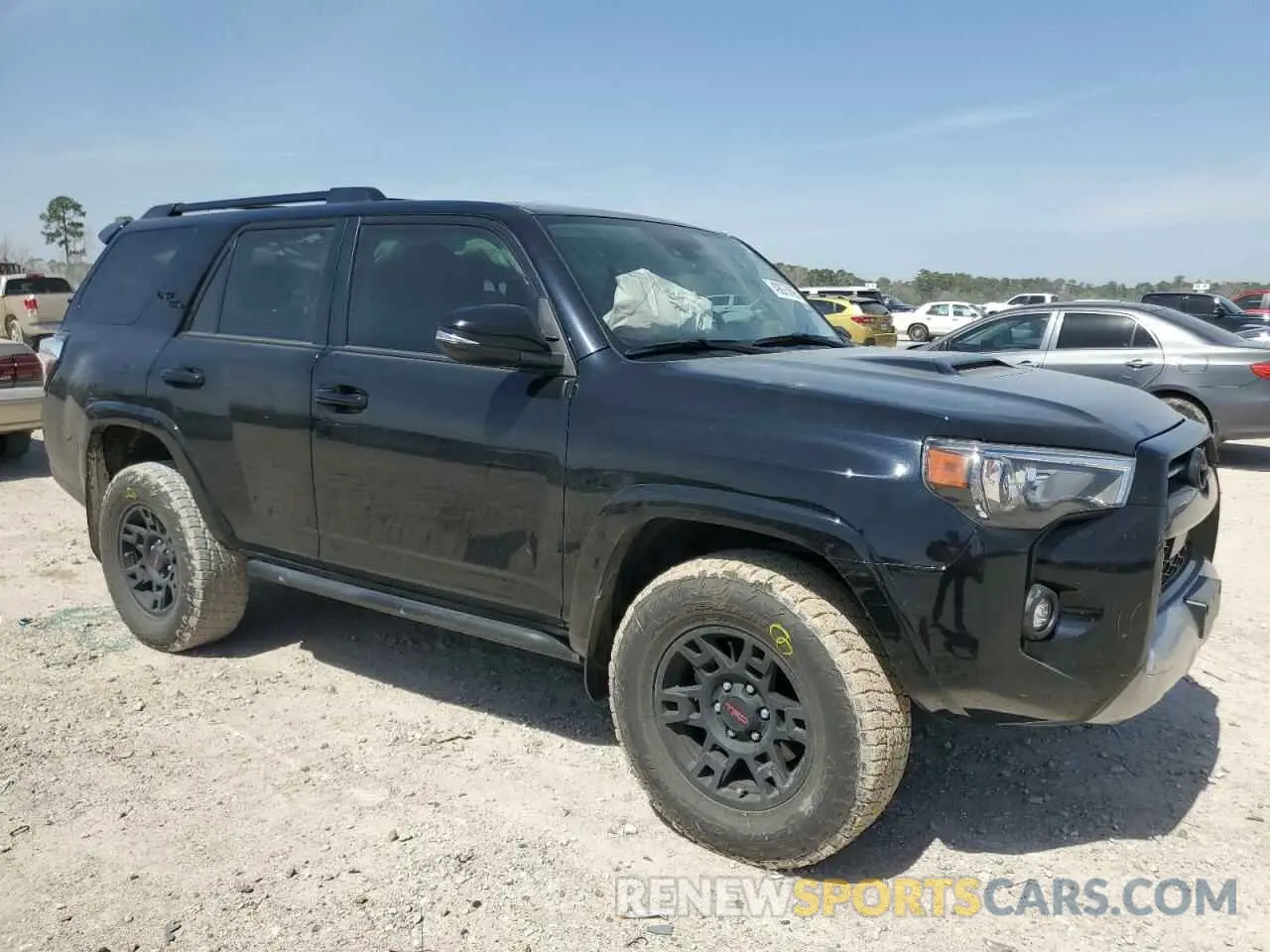 4 Фотография поврежденного автомобиля JTERU5JR8P6176996 TOYOTA 4RUNNER SE 2023