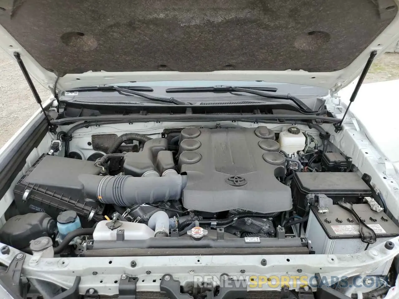 13 Фотография поврежденного автомобиля JTERU5JR8P6199615 TOYOTA 4RUNNER SE 2023