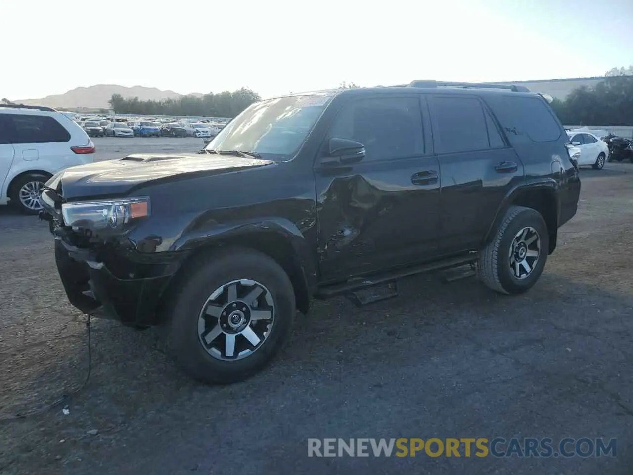 1 Photograph of a damaged car JTERU5JR9P6210668 TOYOTA 4RUNNER SE 2023