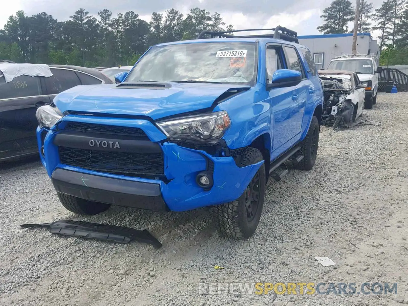 2 Photograph of a damaged car JTEBU5JR3K5625839 TOYOTA 4RUNNER SR 2019