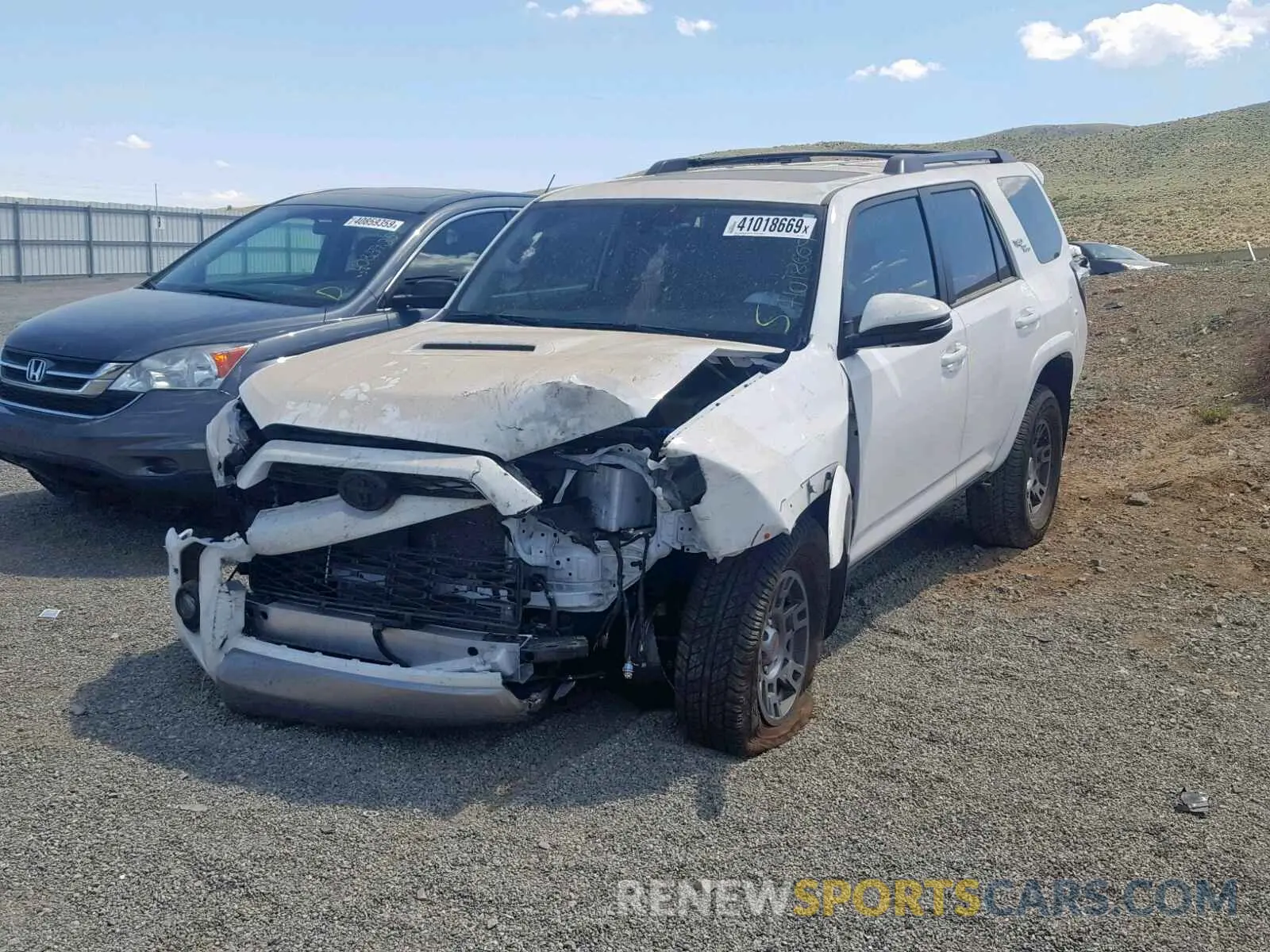 2 Photograph of a damaged car JTEBU5JR9K5648445 TOYOTA 4RUNNER SR 2019