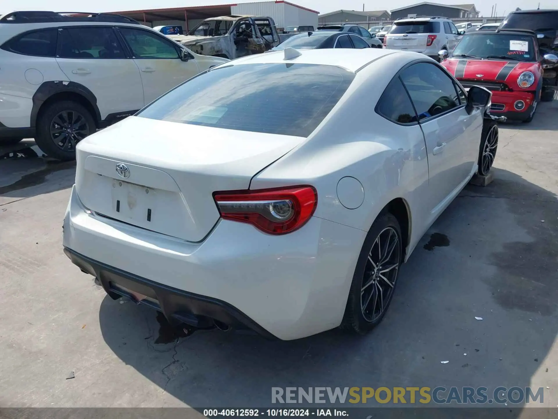 4 Photograph of a damaged car JF1ZNAA10K8700956 TOYOTA 86 2019