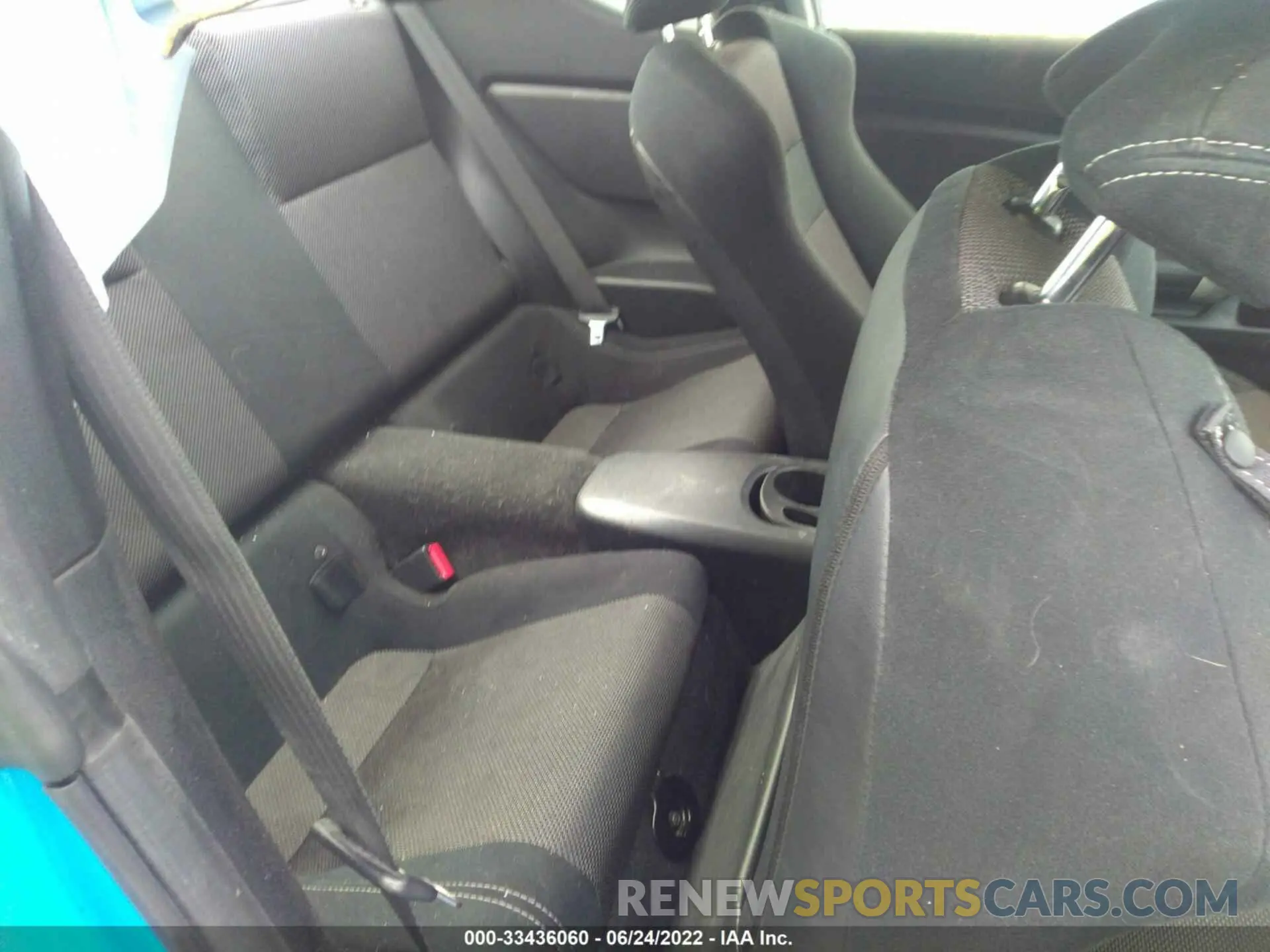 8 Photograph of a damaged car JF1ZNAA13K8703401 TOYOTA 86 2019