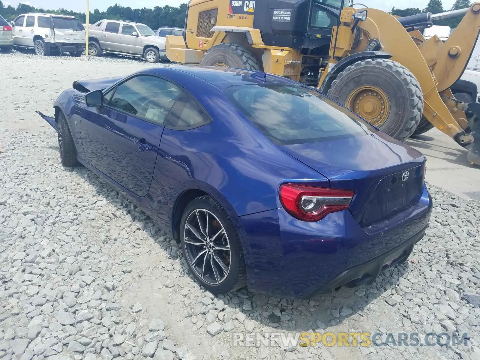3 Photograph of a damaged car JF1ZNAA18K8702499 TOYOTA 86 2019