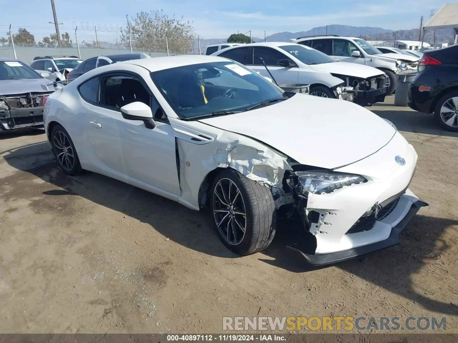 1 Photograph of a damaged car JF1ZNAA19K8703421 TOYOTA 86 2019