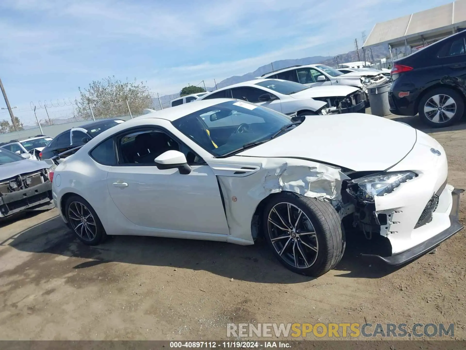12 Photograph of a damaged car JF1ZNAA19K8703421 TOYOTA 86 2019