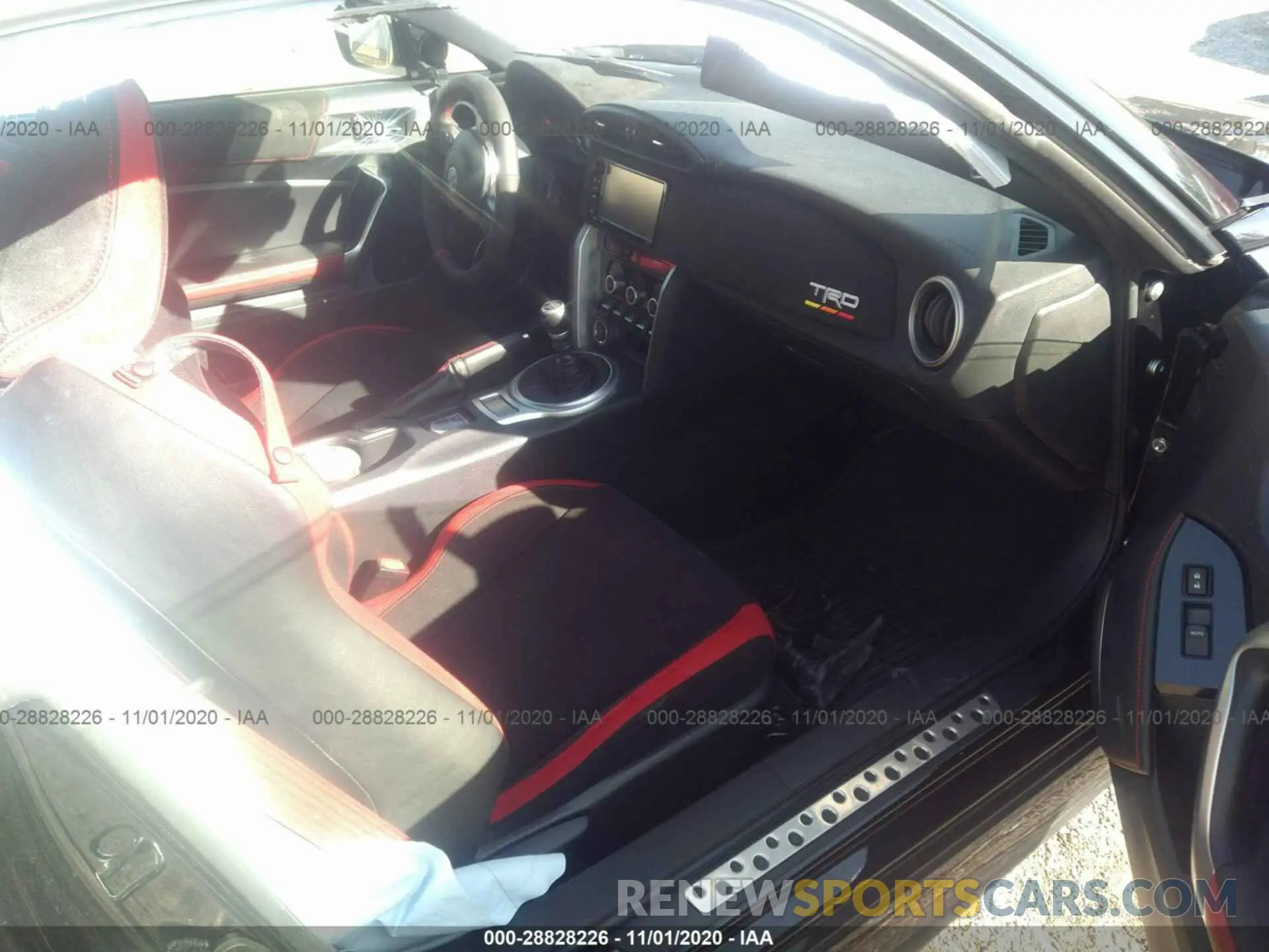 5 Photograph of a damaged car JF1ZNAE15K9702612 TOYOTA 86 2019