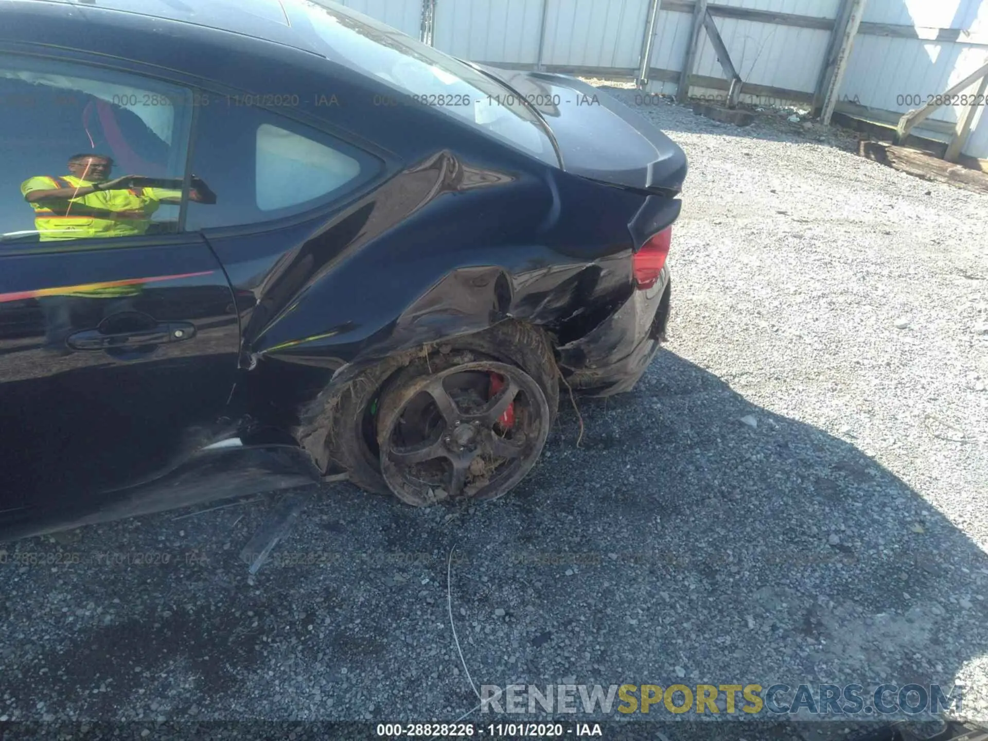 6 Photograph of a damaged car JF1ZNAE15K9702612 TOYOTA 86 2019