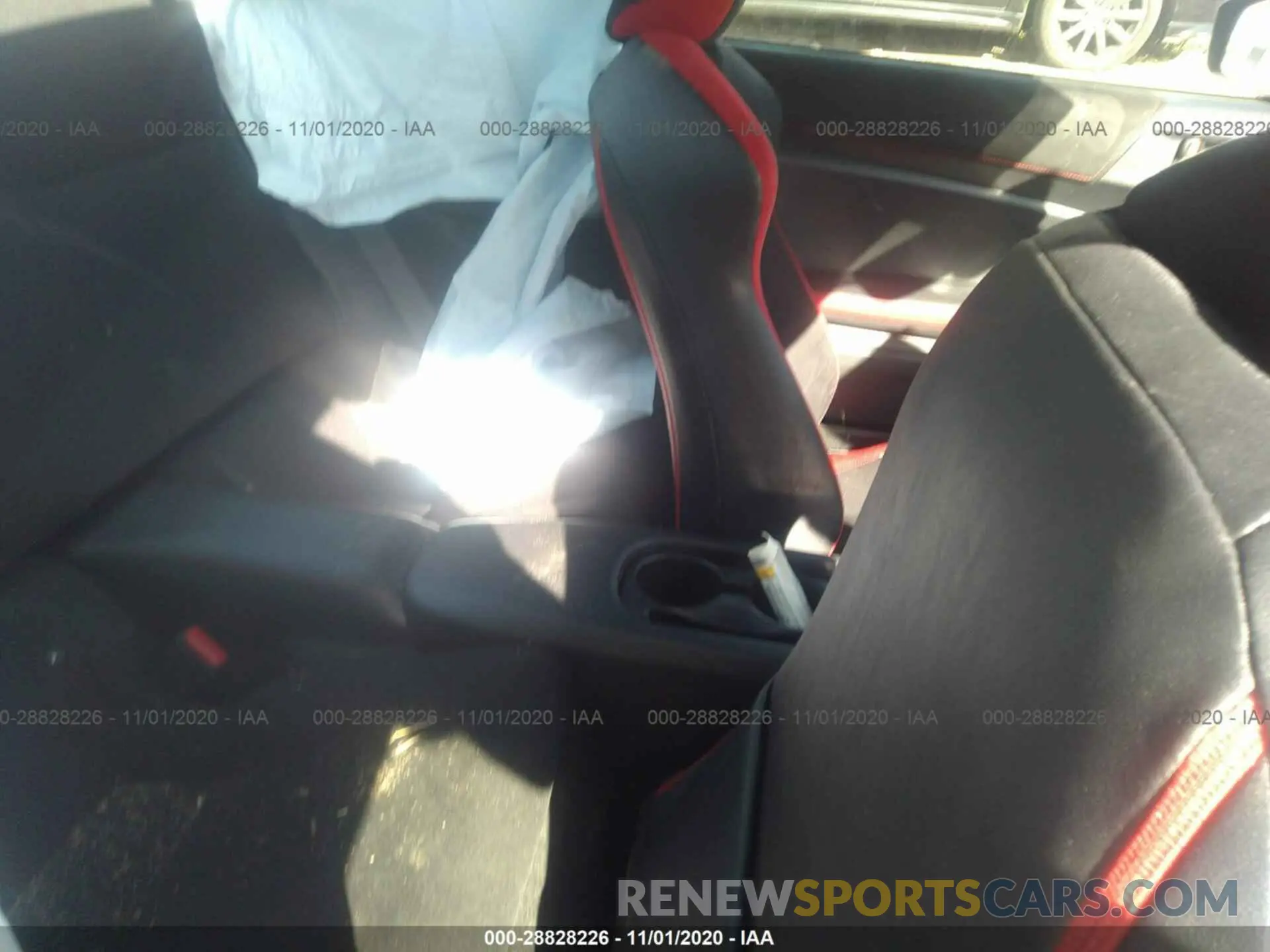8 Photograph of a damaged car JF1ZNAE15K9702612 TOYOTA 86 2019