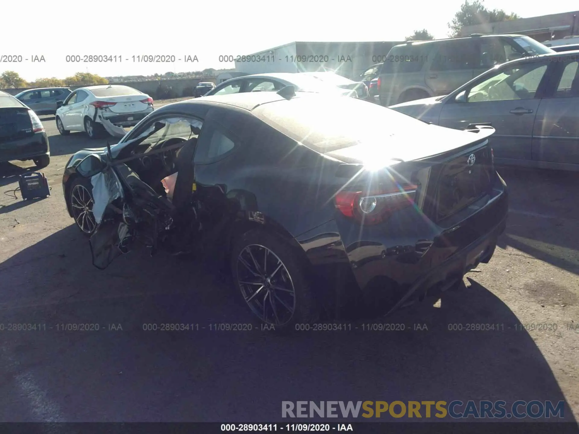 3 Photograph of a damaged car JF1ZNAE16K8704035 TOYOTA 86 2019