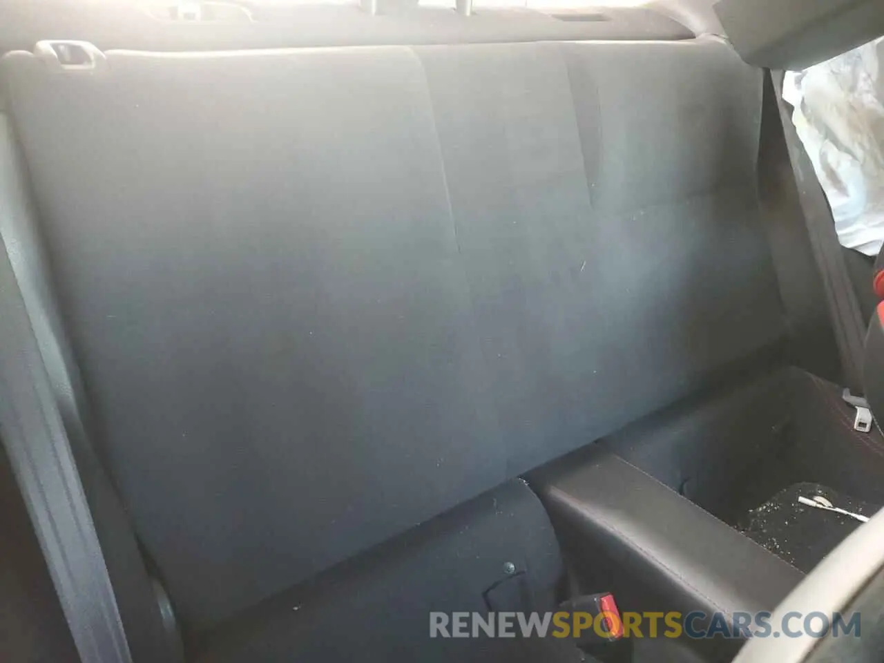 10 Photograph of a damaged car JF1ZNAE19K9701575 TOYOTA 86 2019