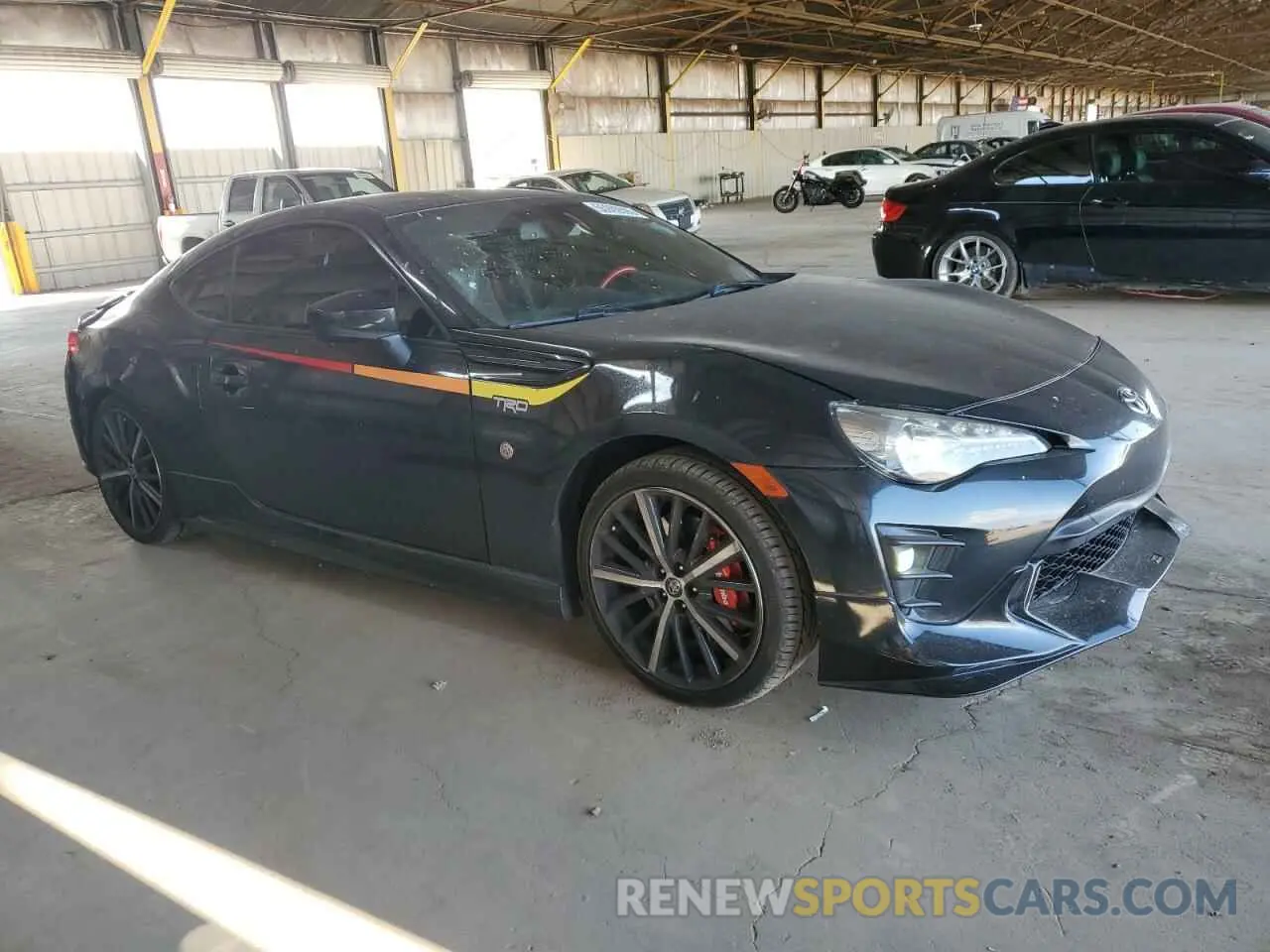 4 Photograph of a damaged car JF1ZNAE19K9701575 TOYOTA 86 2019
