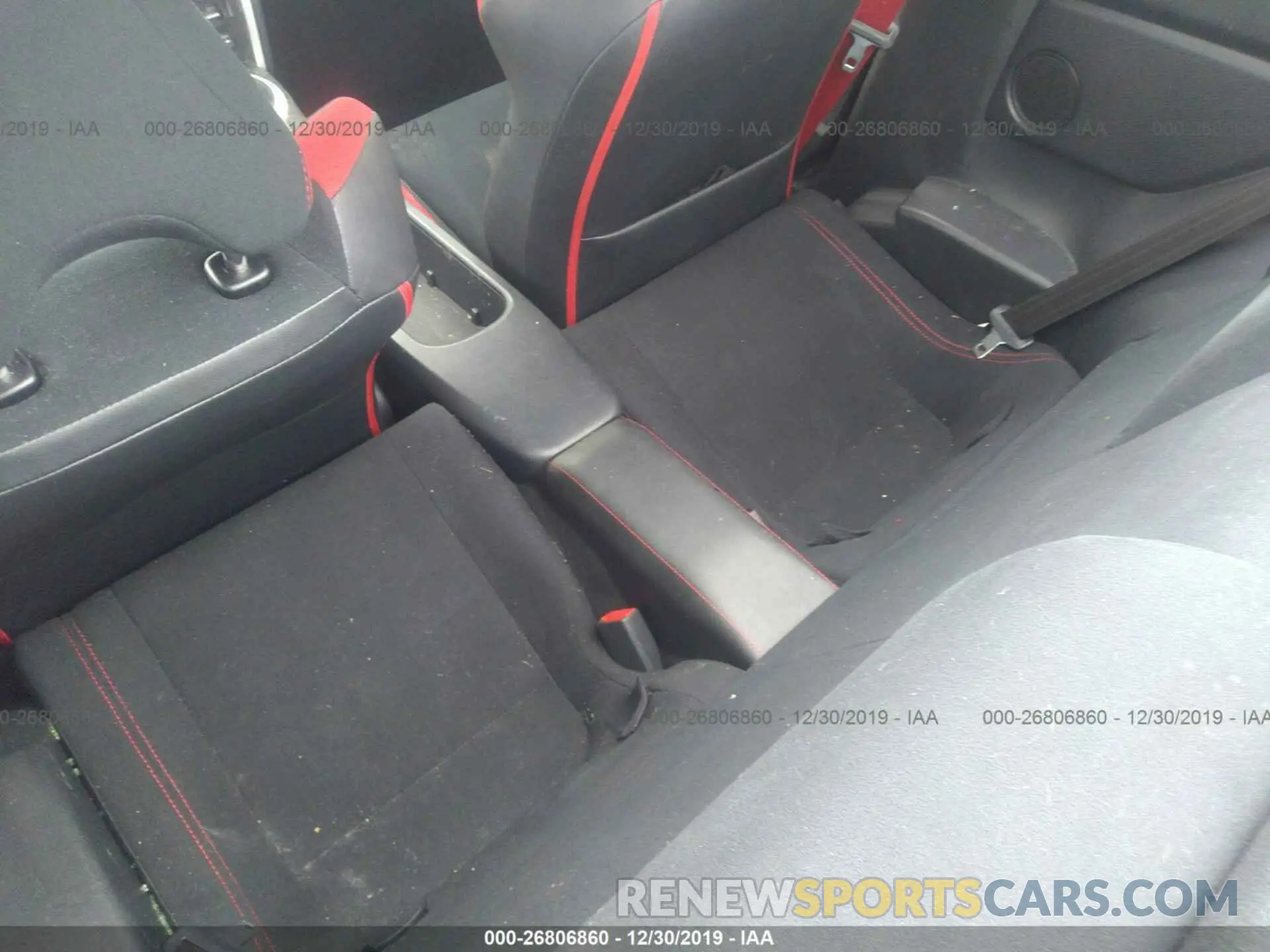 8 Photograph of a damaged car JF1ZNAE19K9702774 TOYOTA 86 2019