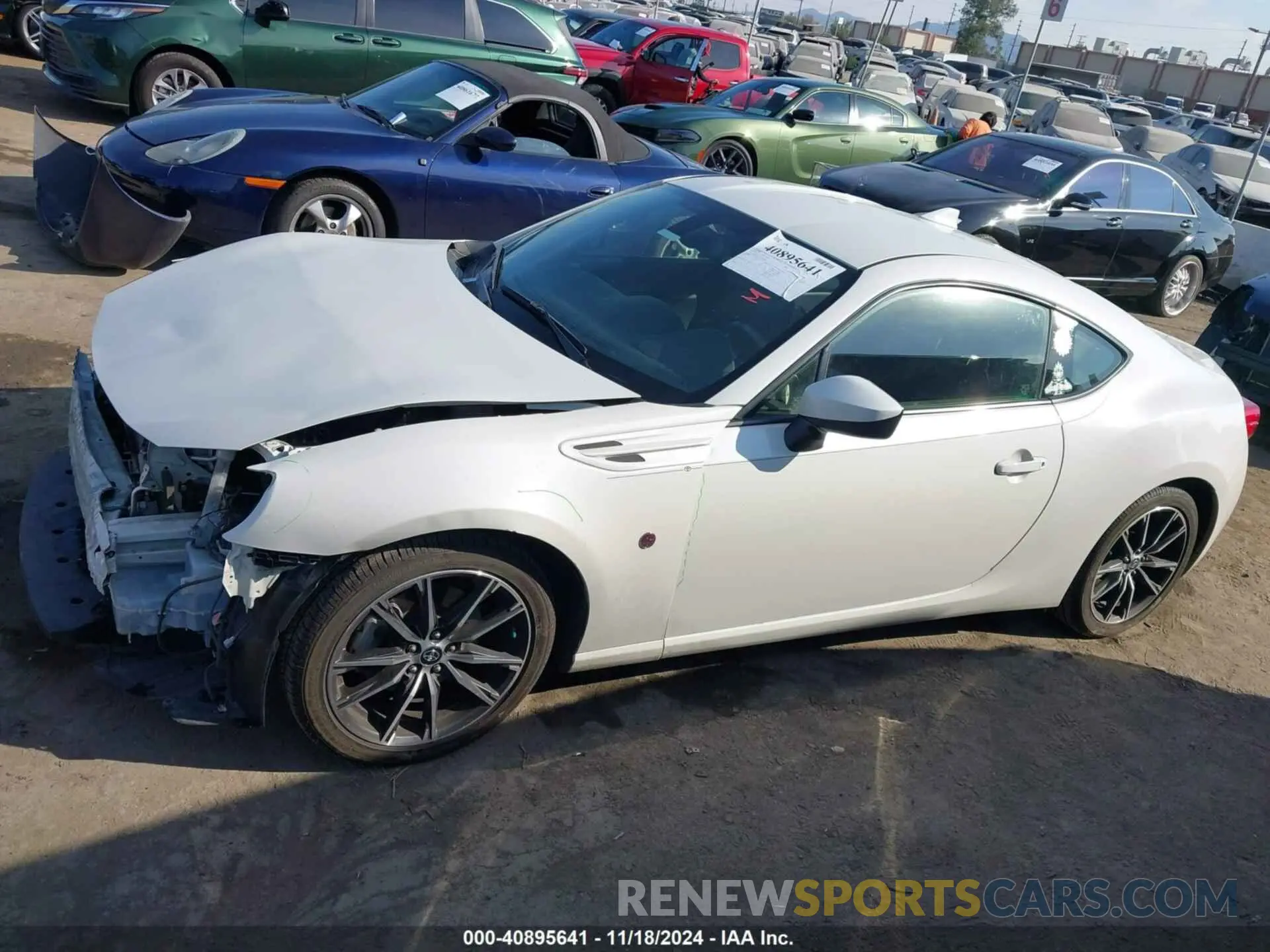 15 Photograph of a damaged car JF1ZNAA12L8753644 TOYOTA 86 2020