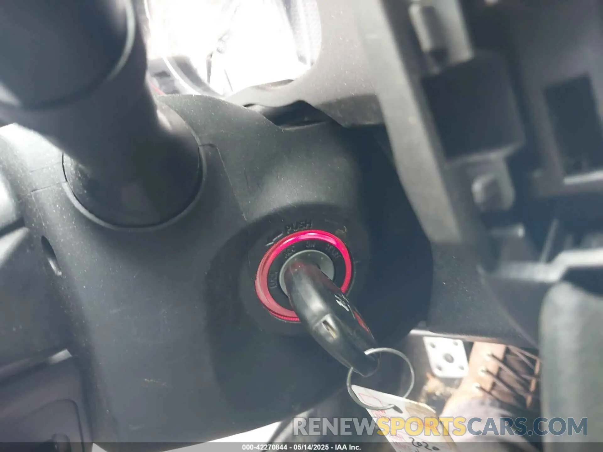11 Photograph of a damaged car JF1ZNAA13L8752423 TOYOTA 86 2020