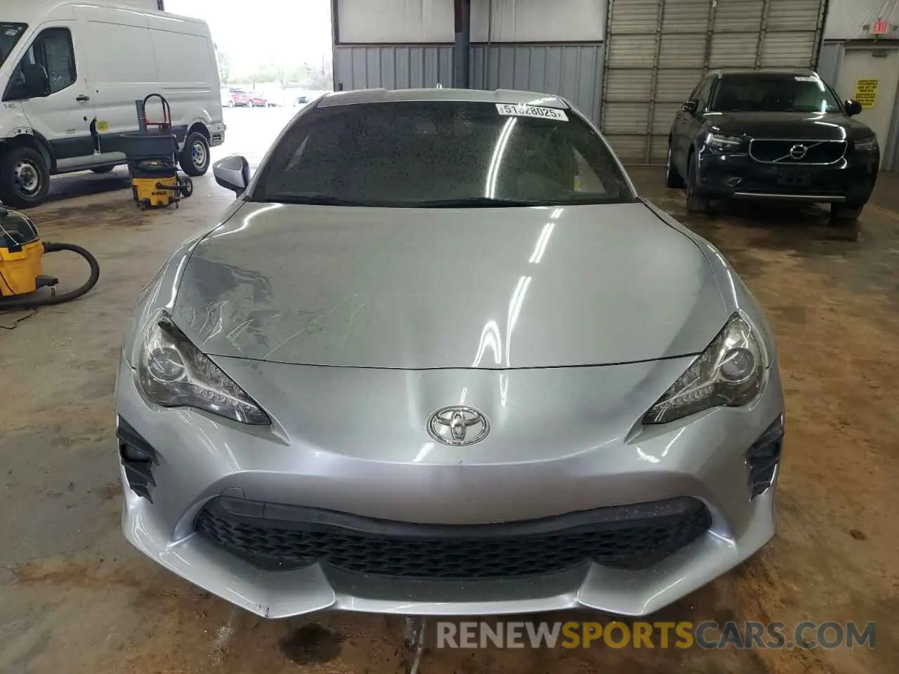 5 Photograph of a damaged car JF1ZNAA18L8753311 TOYOTA 86 2020