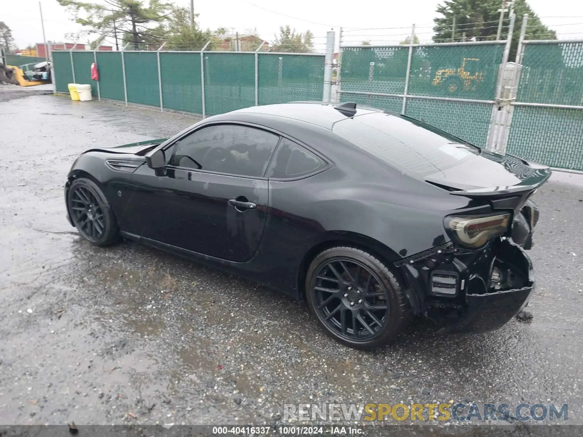 3 Photograph of a damaged car JF1ZNAA18L9751794 TOYOTA 86 2020
