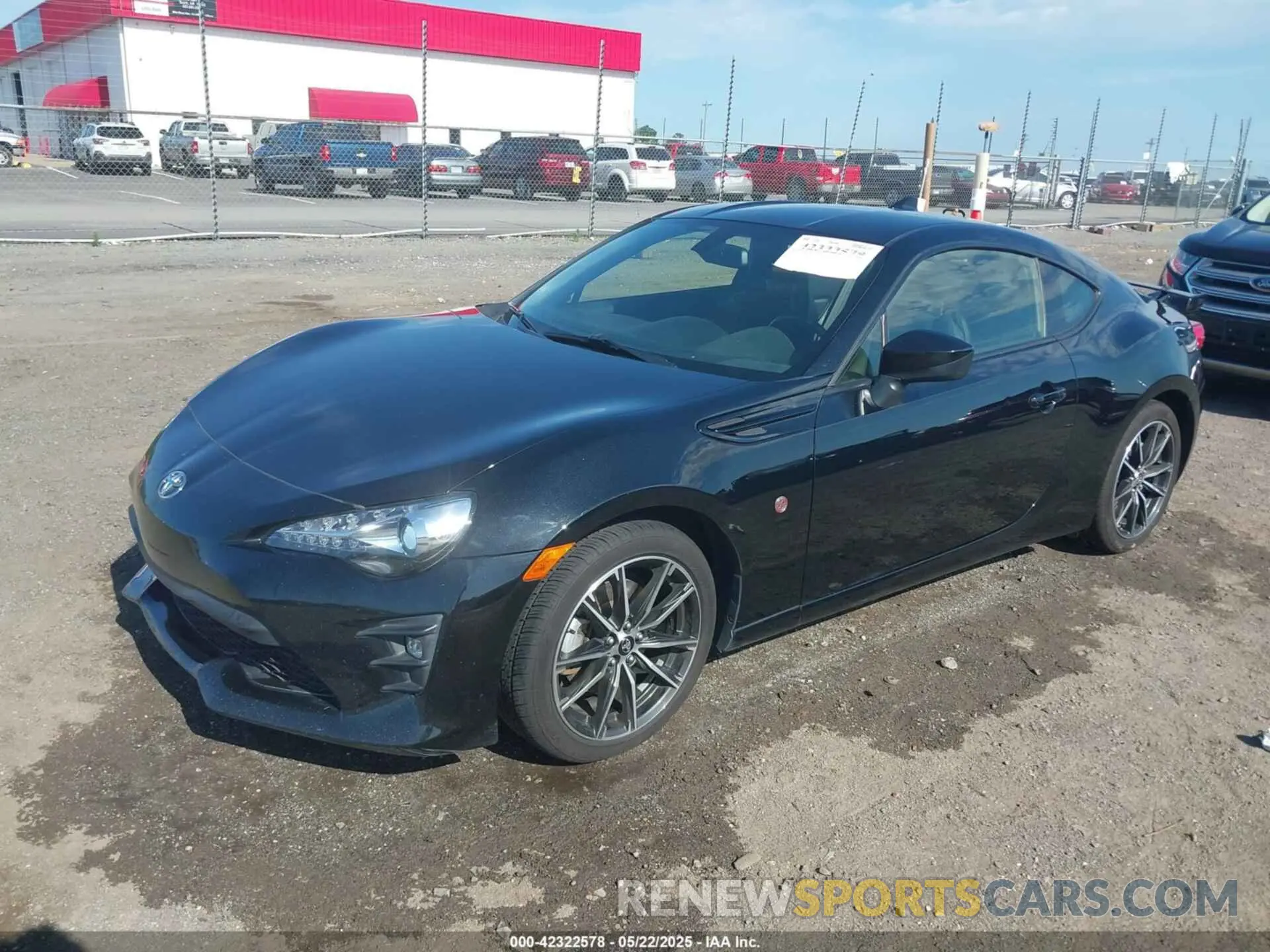 2 Фотография поврежденного автомобиля JF1ZNAE13L8753940 TOYOTA 86 2020