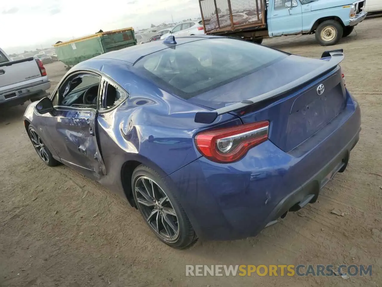 2 Фотография поврежденного автомобиля JF1ZNAE1XL8752817 TOYOTA 86 2020