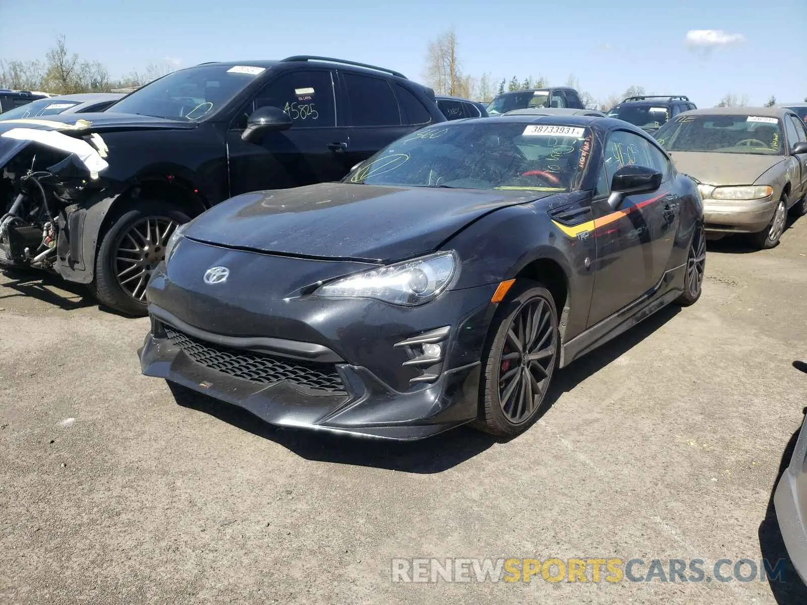 2 Photograph of a damaged car JF1ZNAE16K9702828 TOYOTA 86 GT 2019