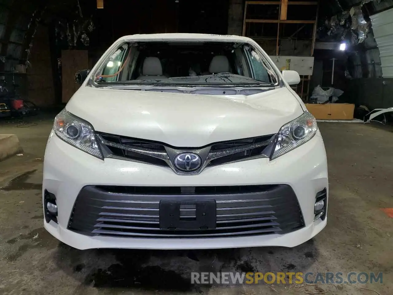 5 Photograph of a damaged car 5TDDZ3DC0KS217173 TOYOTA All Models 2019