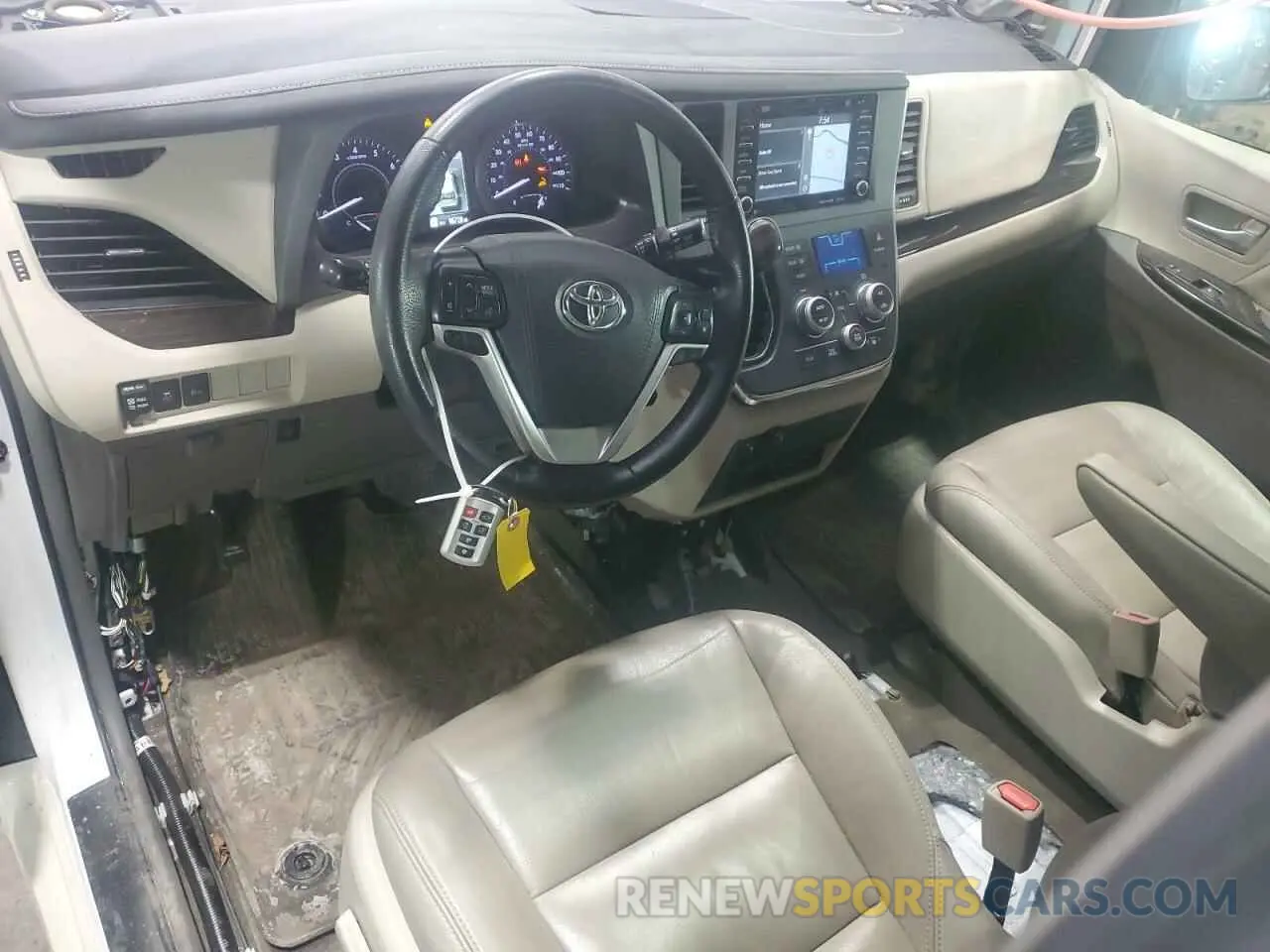 8 Photograph of a damaged car 5TDDZ3DC0KS217173 TOYOTA All Models 2019