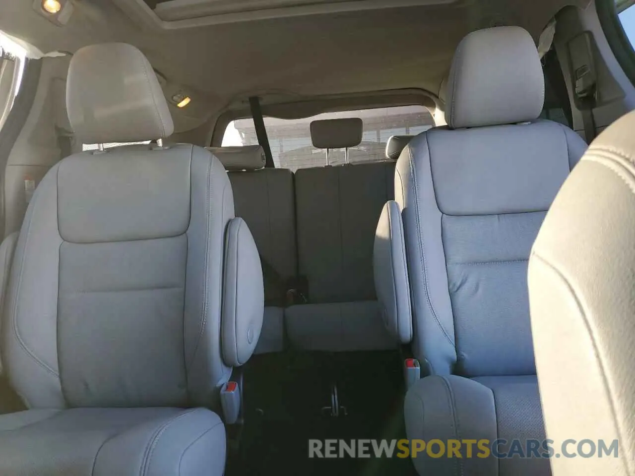 10 Фотография поврежденного автомобиля 5TDDZ3DC0KS226388 TOYOTA All Models 2019