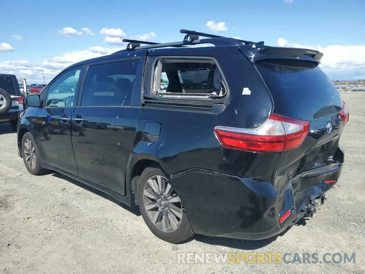 2 Photograph of a damaged car 5TDDZ3DC7KS221687 TOYOTA All Models 2019